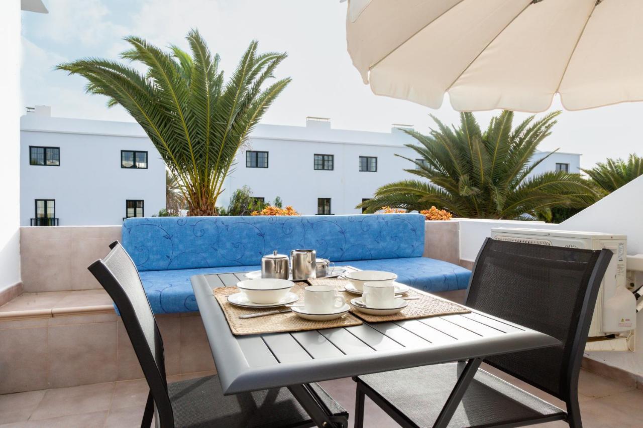Manrique'S Holidays Costa Teguise Exteriör bild
