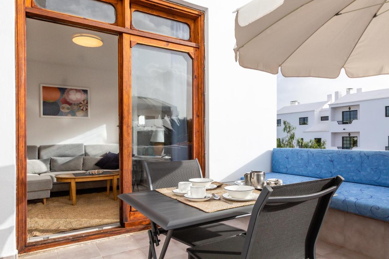 Manrique'S Holidays Costa Teguise Exteriör bild